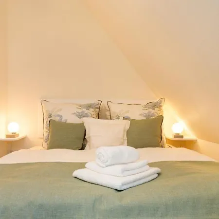 Luette Hanna Semesterbostad *